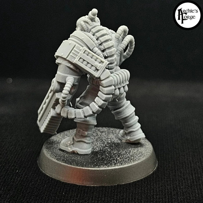 Servitor model for 28mm wargaming - Archies Forge