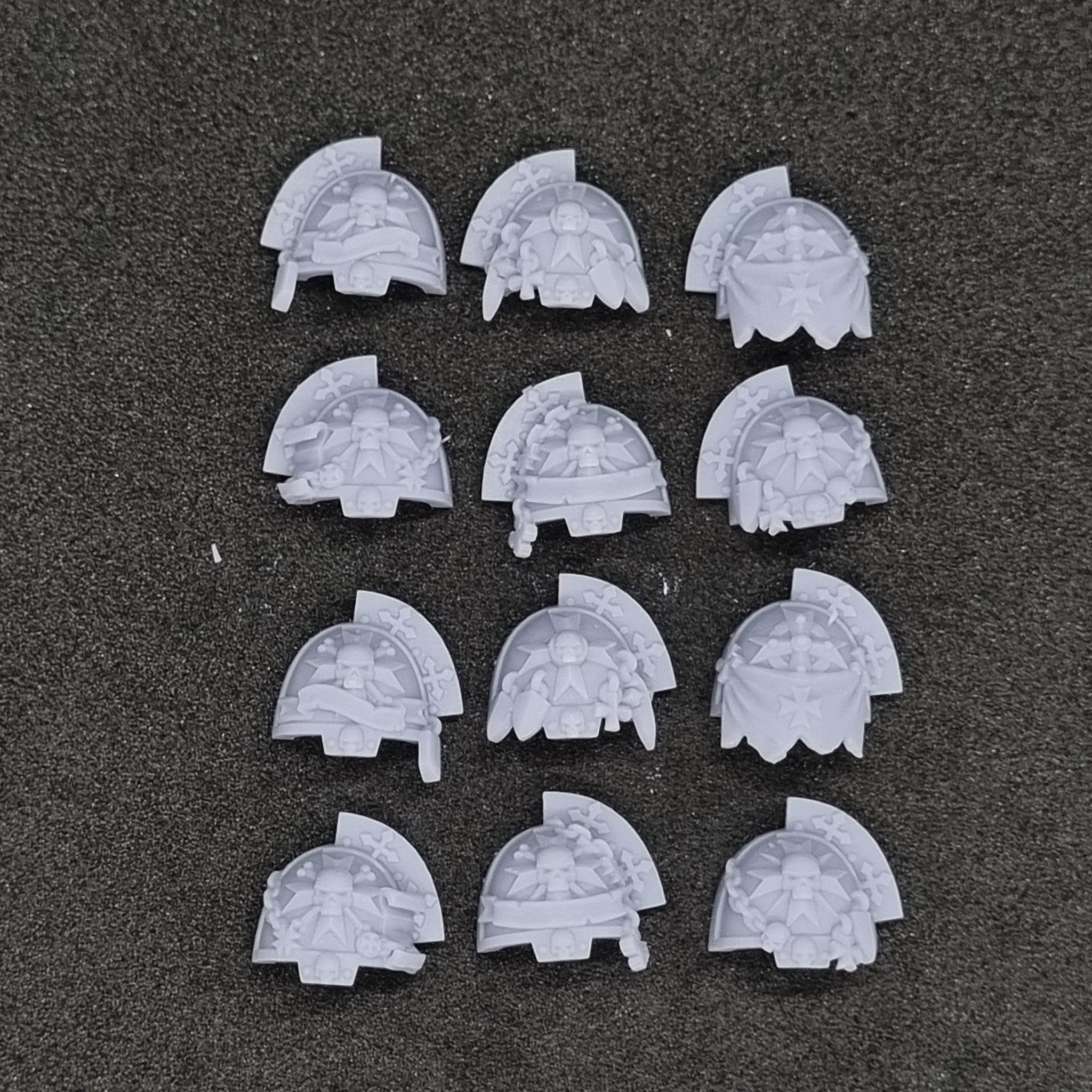 Black Templars Aggressor / Gravis Pads - Set of 12 – Archies Forge